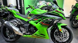 Kawasaki Ninja 300
