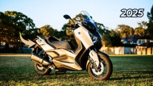 Yamaha XMAX 300